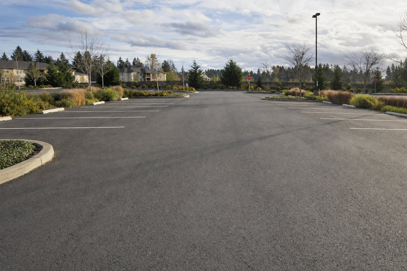 Bedrock Moreno Valley Asphalt Paving - asphalt paving crew at work in Moreno Valley, CA